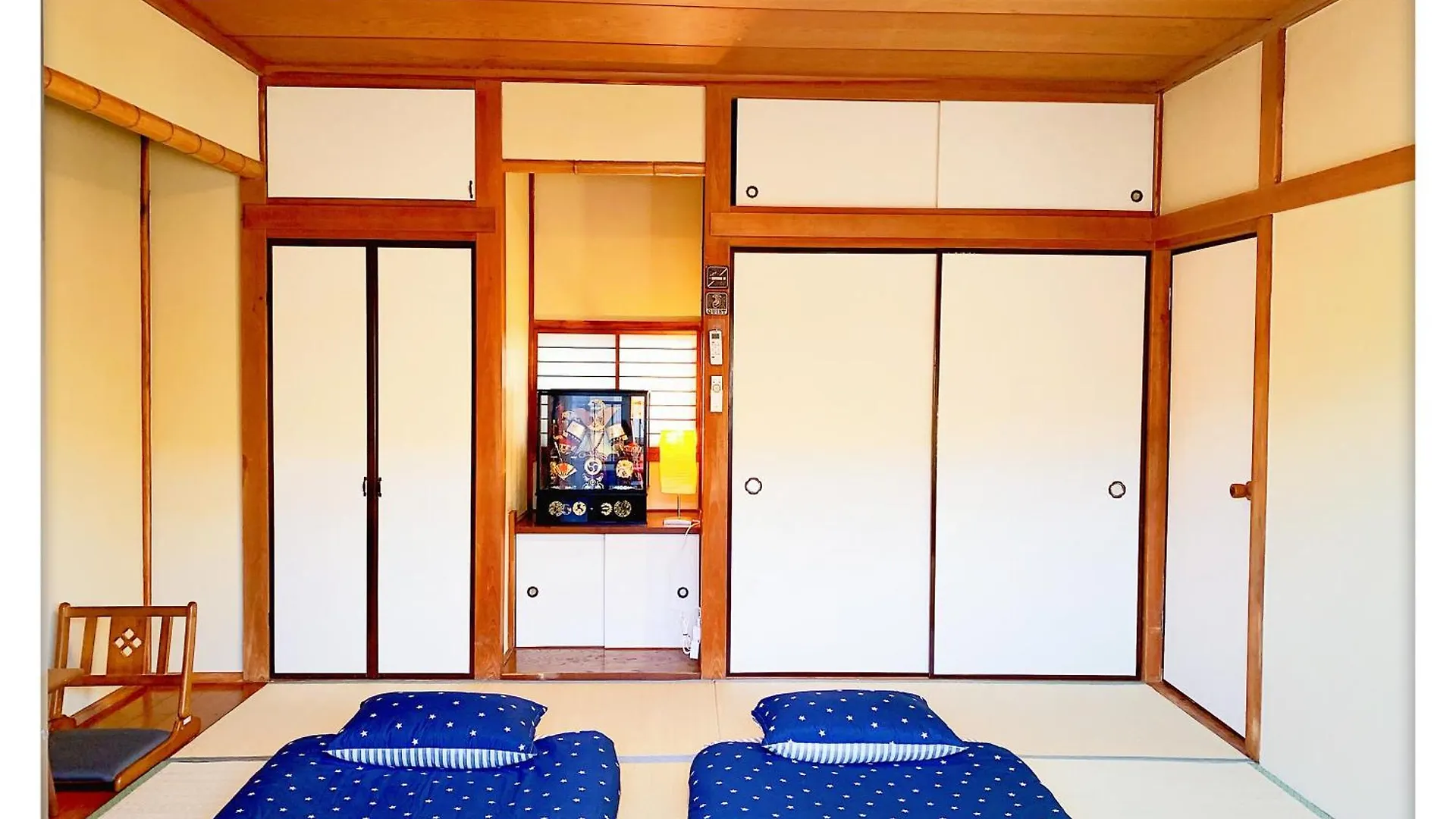 Louis House: Shinjuku-Shibuya Convenience, Steps from Subway Hotel Tokyo Guest house