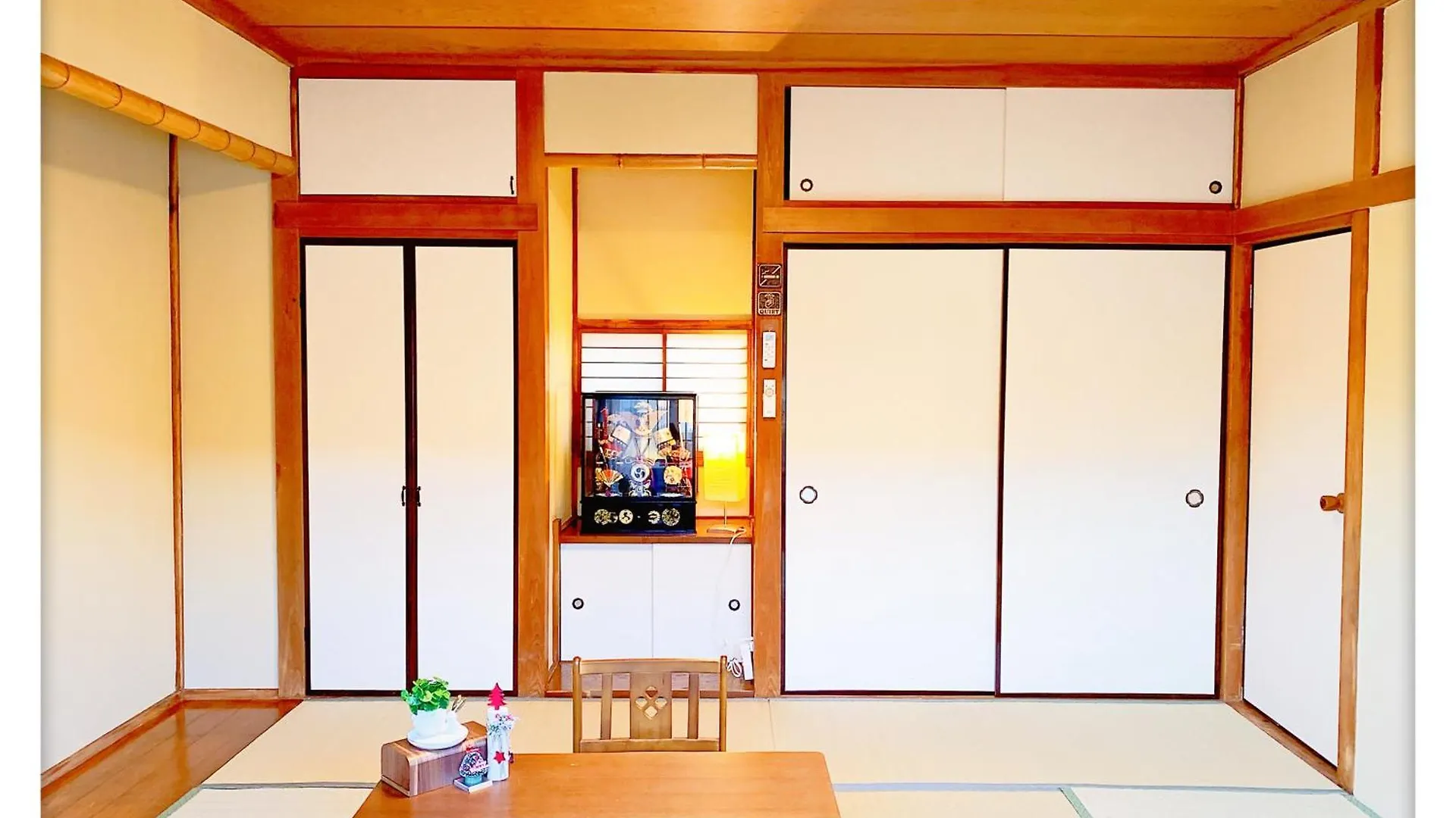 Louis House: Shinjuku-Shibuya Convenience, Steps from Subway Hotel Tokyo