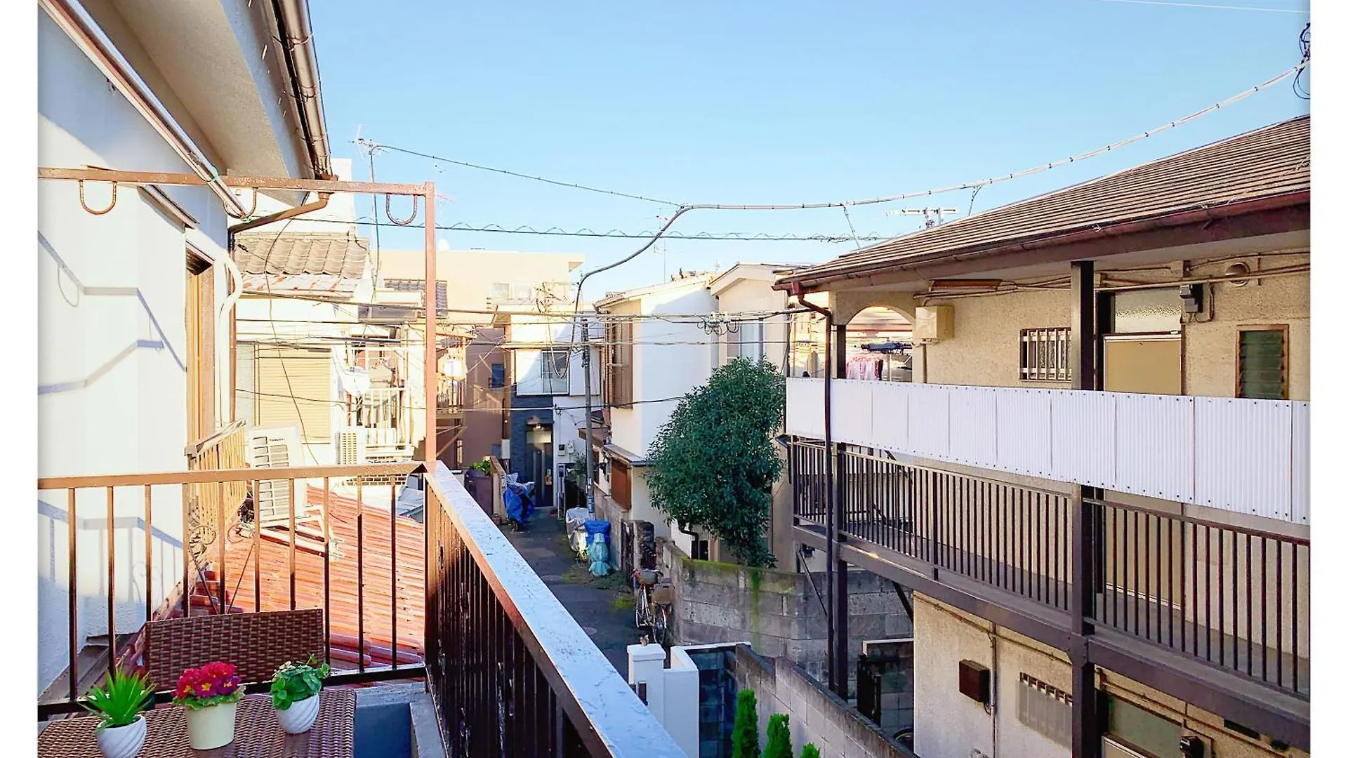 Louis House: Shinjuku-Shibuya Convenience, Steps from Subway Hotel Tokyo